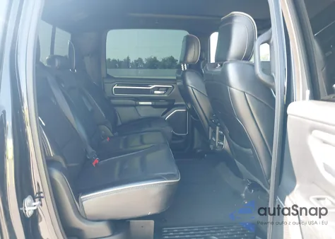 2020 Ram 1500 Laramie из США, поврежденный, VIN 1C6SRFJT6LN177788